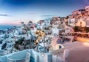 Top Resorts in Greece for an Intimate Honeymoon ​